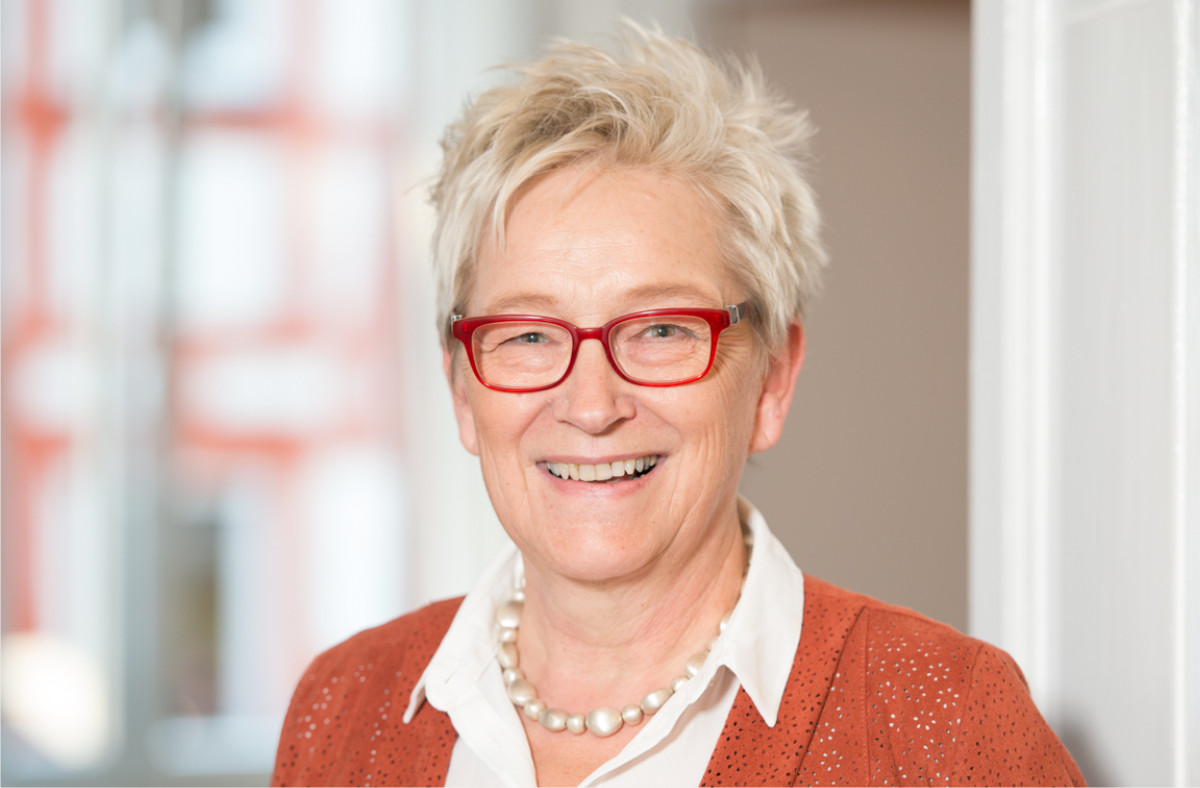 Mills Immobilien Foto Gisela Mills Mills Immobilien Foto Gisela Mills