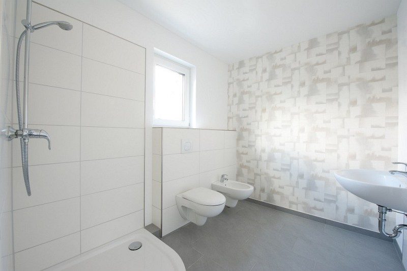 Winkeler Strasse Bad in Wohnung nach Umbau Winkeler Strasse Bad in Wohnung nach Umbau