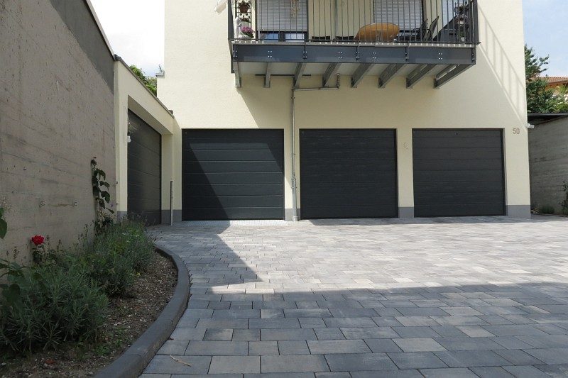 Winkeler Strasse Garagen nach Umbau Winkeler Strasse Garagen nach Umbau