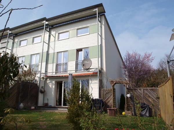 Referenzimmobilie Reihenhaus mit Garten Referenzimmobilie Reihenhaus mit Garten