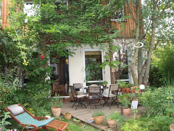 Referenzimmobilie in Garten Referenzimmobilie in Garten