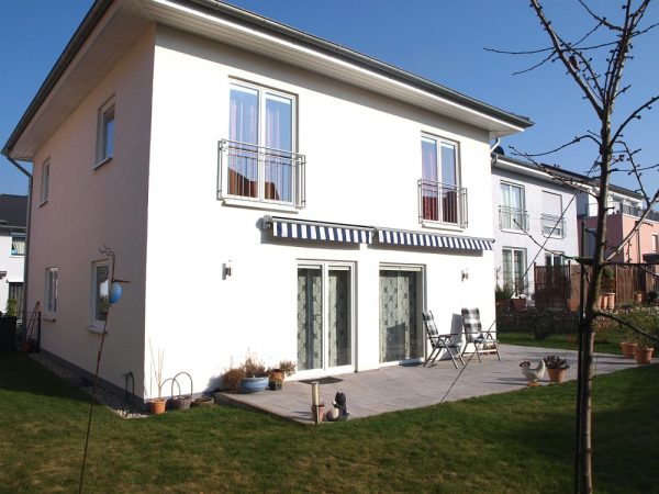 Referenzimmobilie Haus mit Terasse Referenzimmobilie Haus mit Terasse