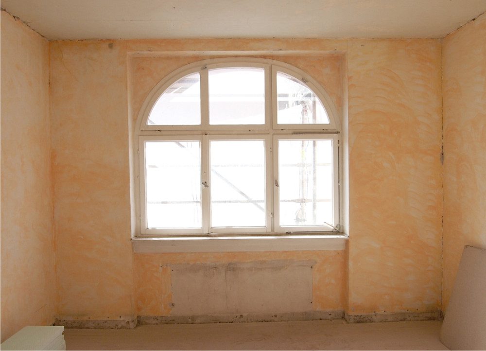 Neckarstrasse Zimmer mit Fenster vor Umbau Neckarstrasse Zimmer mit Fenster vor Umbau